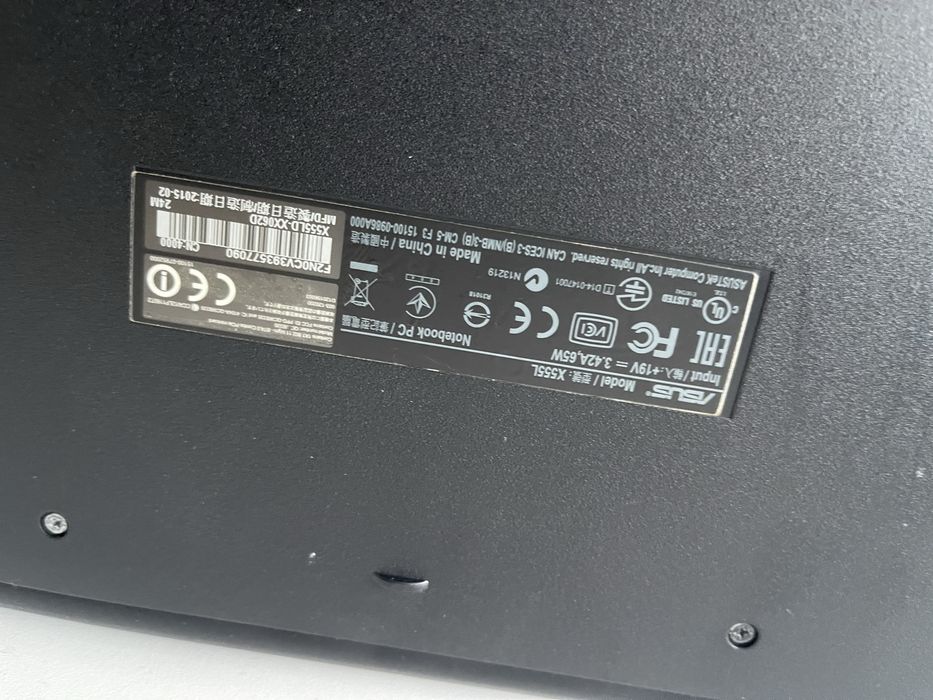 Laptop Asus i3 functional