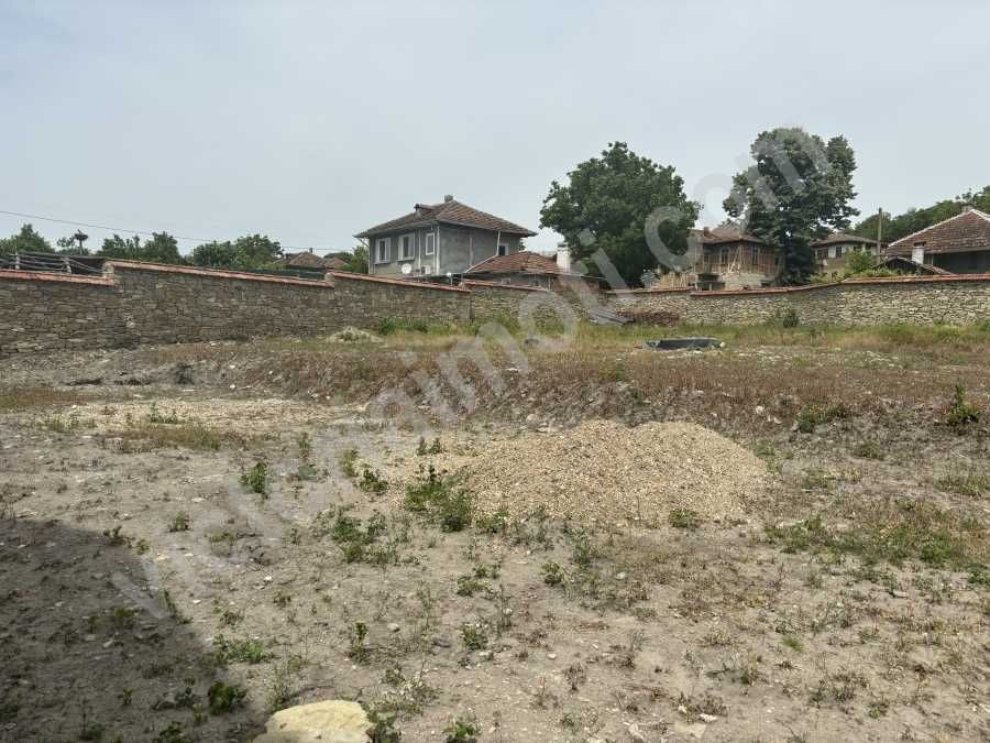 Продава се Къща в с. Леденик, Област Велико Търново - 232 кв.м за 1078 €/кв.м - Снимка #1