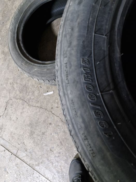 Продам комплект резины