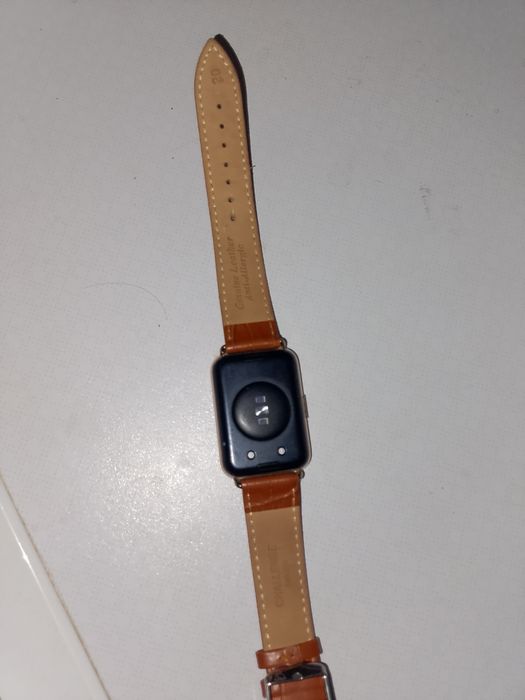 Продам часы Хуавей