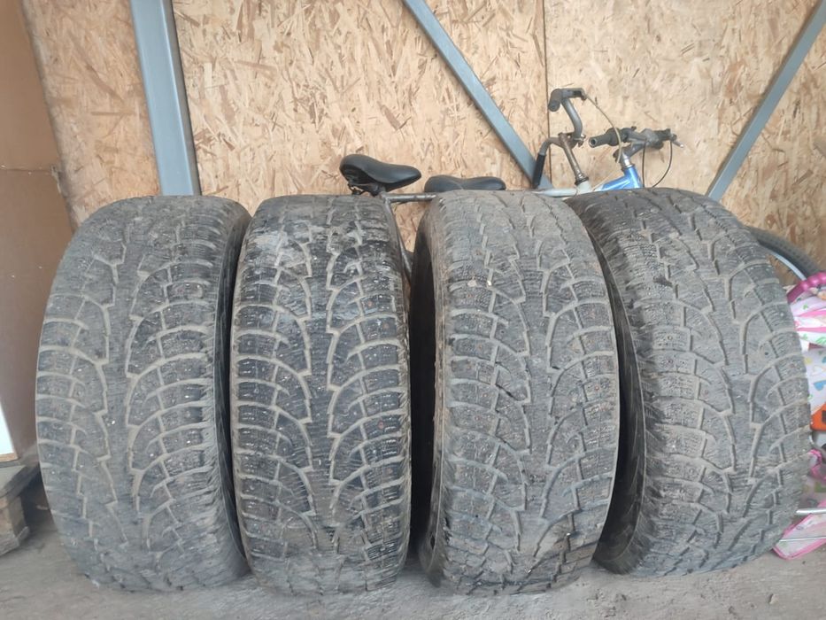 Комплект шин 285/60R18