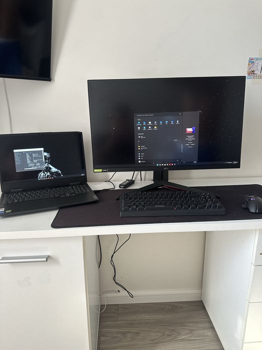 Vand tot pachetul gaming