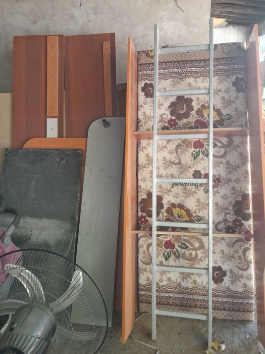 Продам срочно Кухный гарнитур
