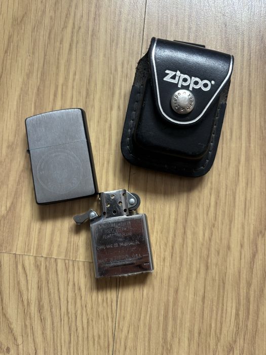 Bricheta Zippo made in USA cu teacă/Ceas