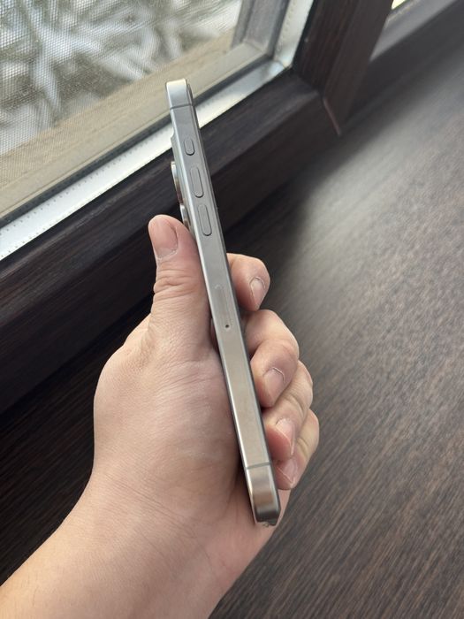 Продаю Iphone 15 Pro Max EAC 512 GB