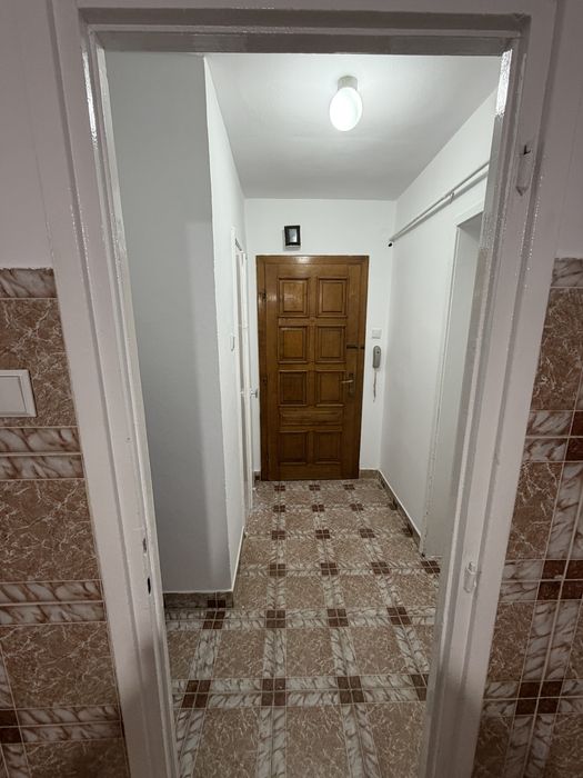 Vând apartament - Lugoj, str. Traian Grozavescu