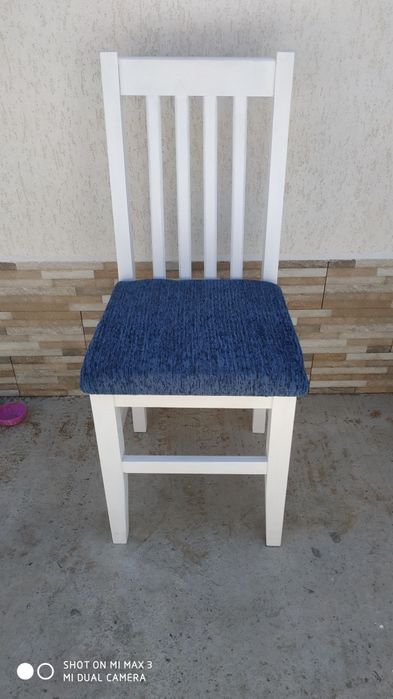 Scaune,mese albe din lemn masiv pentru saloane,nunti, restaurante