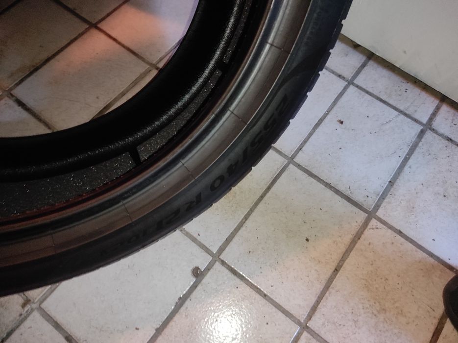 255/40/21 цола Пирели Pirelli 4бр.