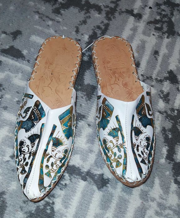 Тапочки на девочку новые р.35