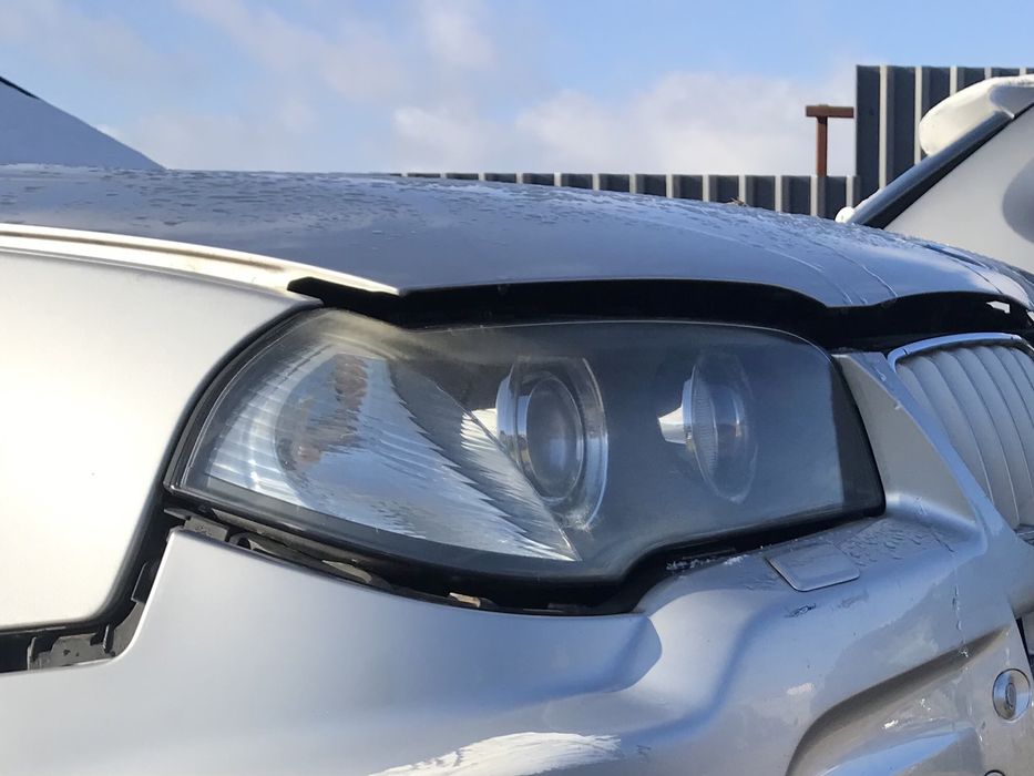 Far faruri bixenon stanga dreapta Bmw x3 E83