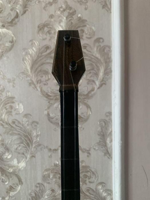 Музыкальный инструмент: Домбыра