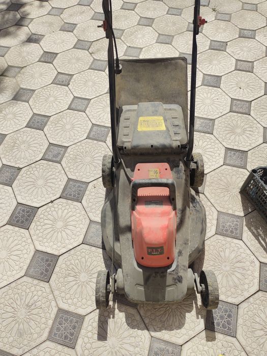 Газонокосилка на запчасти