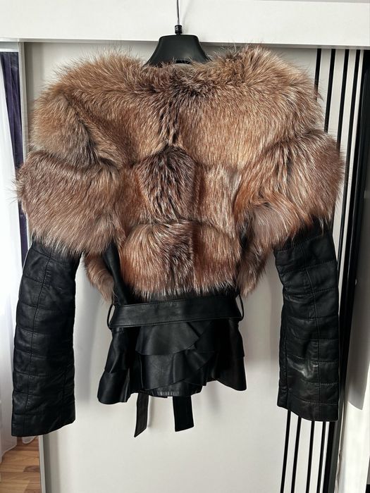 Jachetă damă din piele cu blană naturală d vulpe, elegantă, mărimea XS