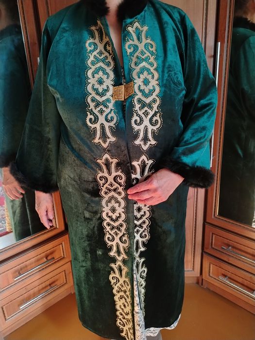 Продам шапан женский
