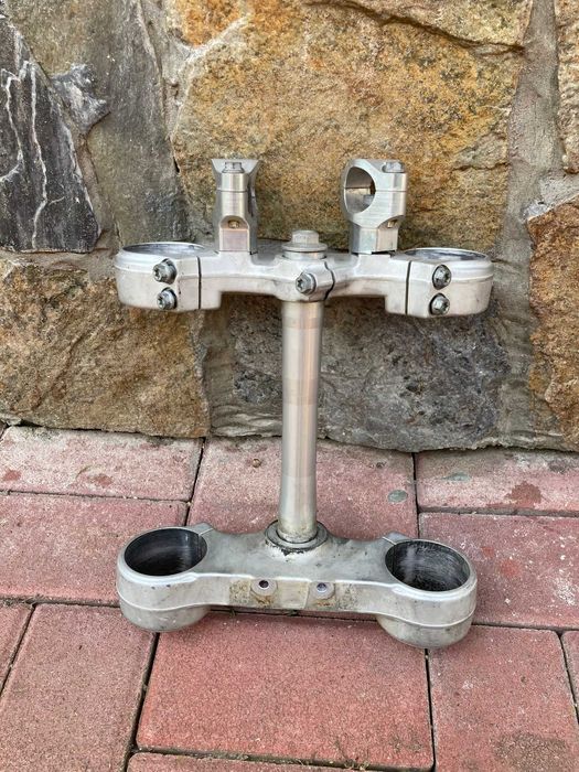 Jug KTM orginal in stare buna