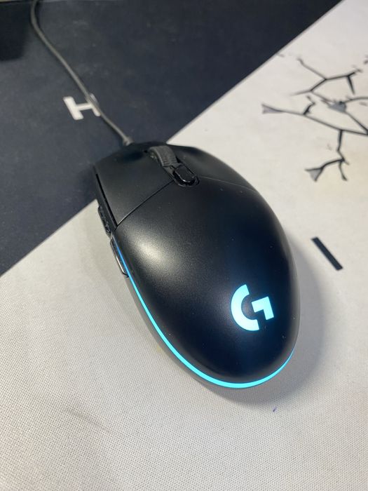 Мышка Logitech G102