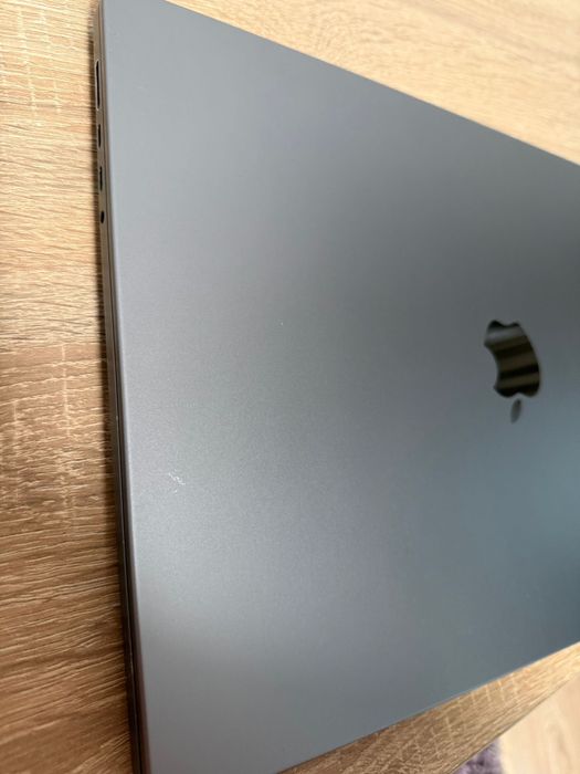 MacBook Pro 2021 | M1 MAX | 64 GB RAM | 1 TB  SSD