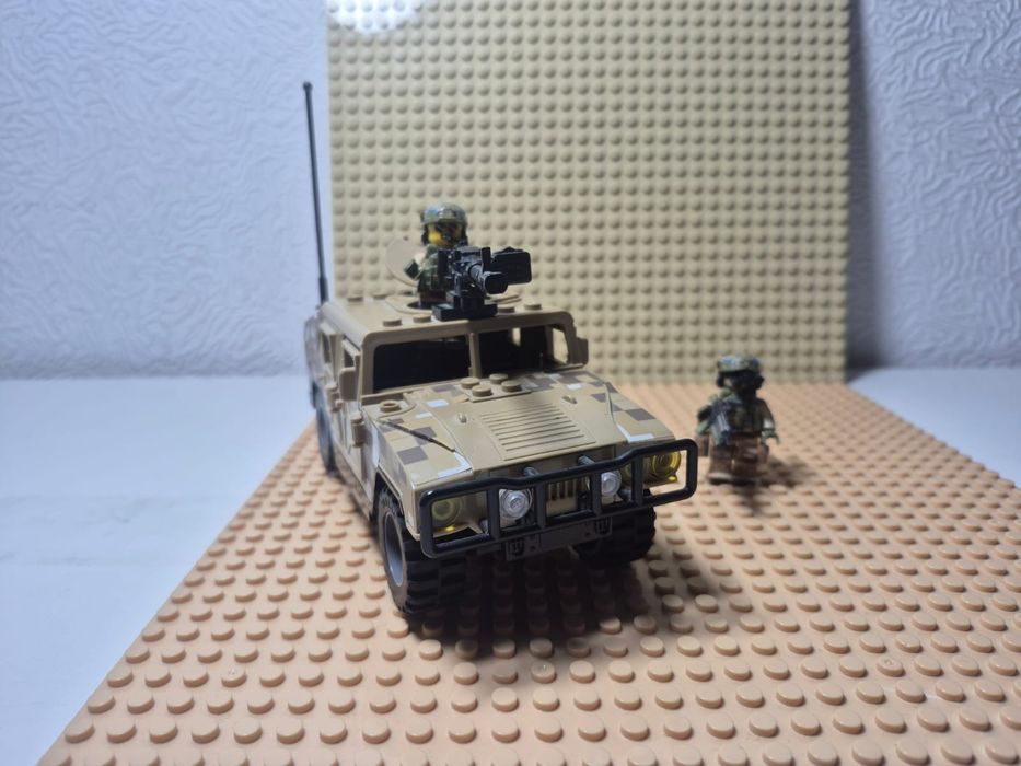 Лего военный джип