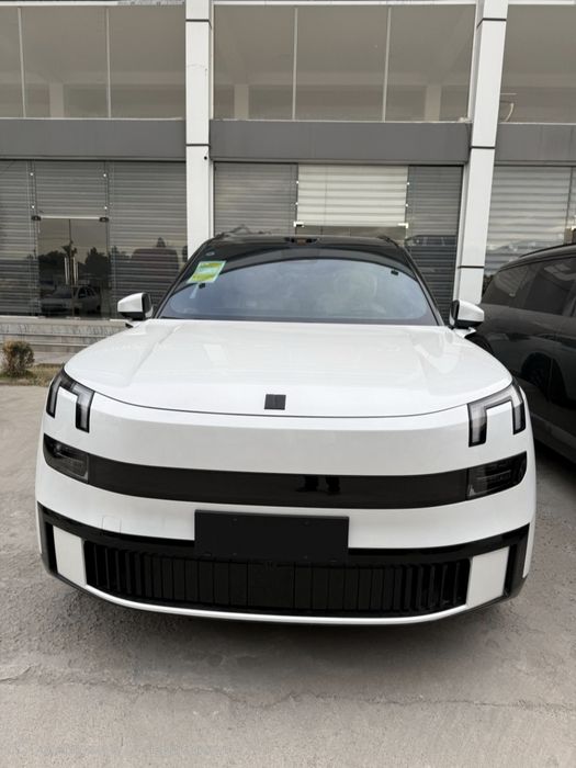 Lynk&Co 900 2.0 Ultra