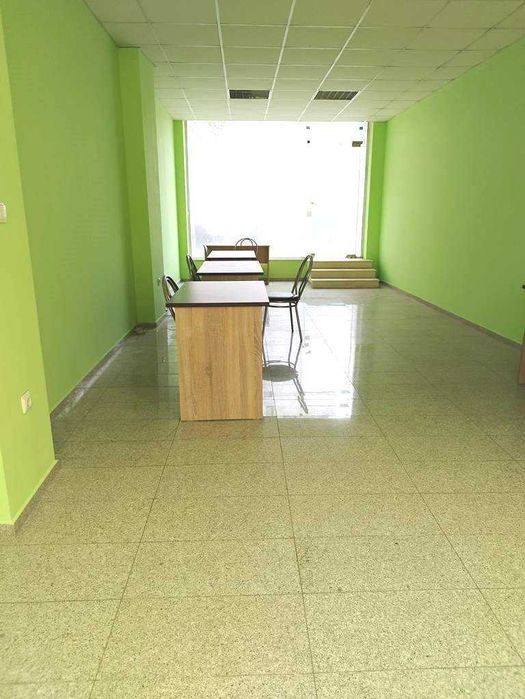 Дава се под наем Магазин в София, Център - 35 кв.м за 428.4 € - Снимка #1