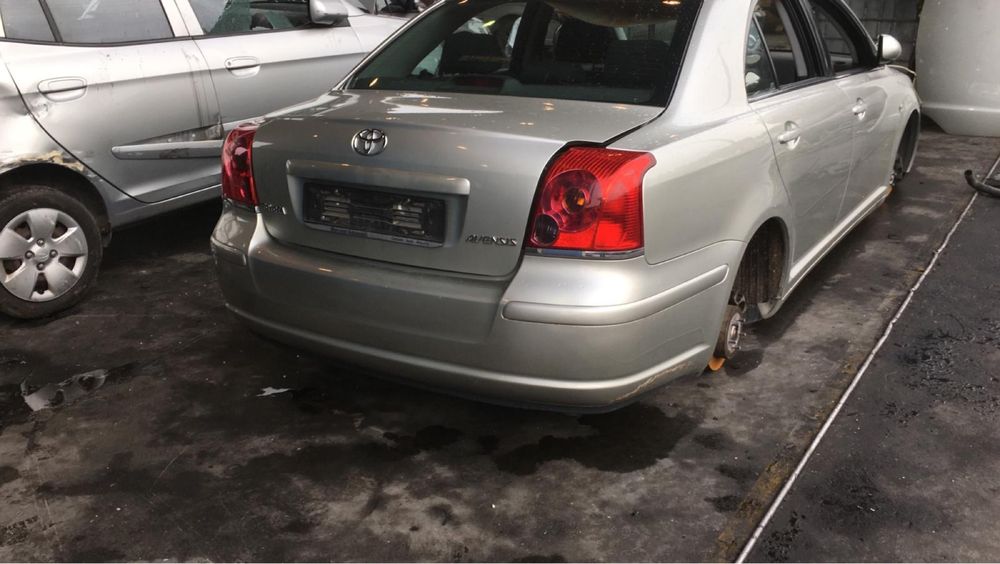 Piese Toyota Avensis T25 1.8B/2D4d 2003-2009