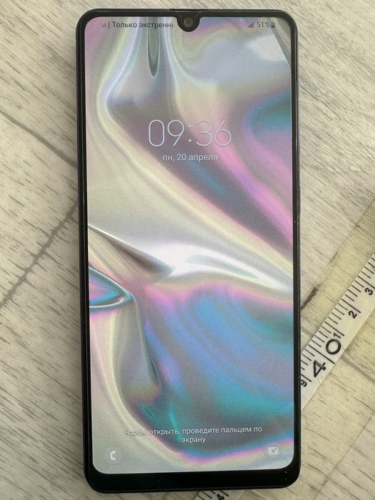 Продам Самсунга А31