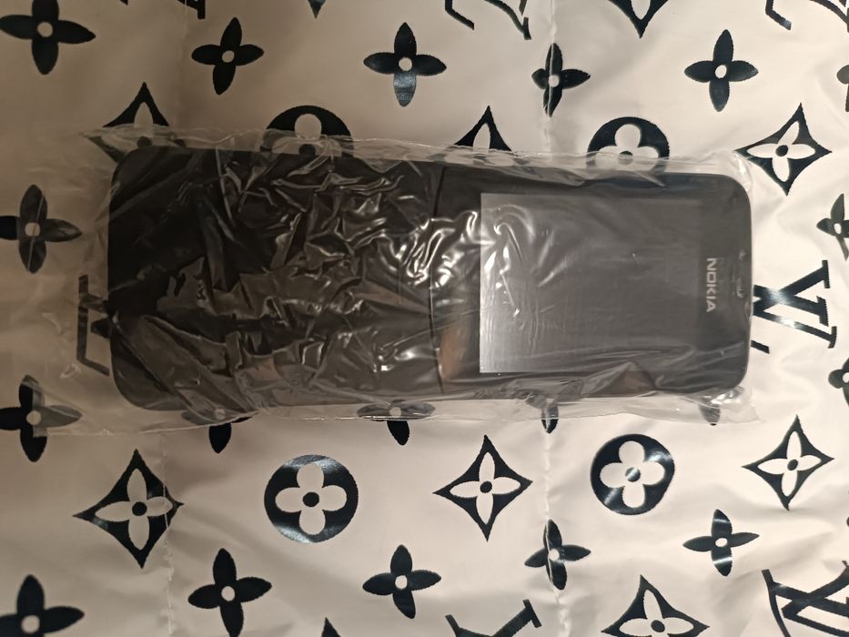 Assalom alekum Telefon Sotiladi Original Nokia 8110 Derskiy Telefon