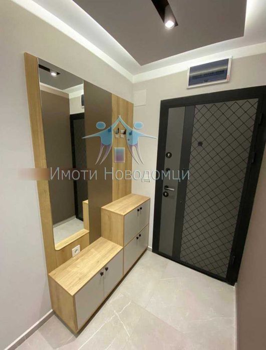 Продава се Двустаен апартамент в Шумен, Пазара - 62 кв.м за 2081 €/кв.м - Снимка #3