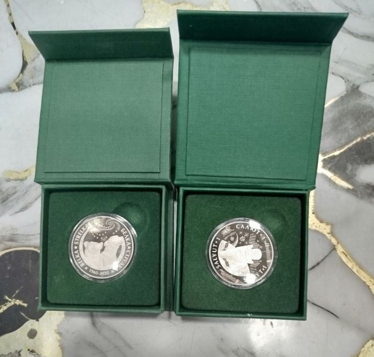 Продам монеты продам