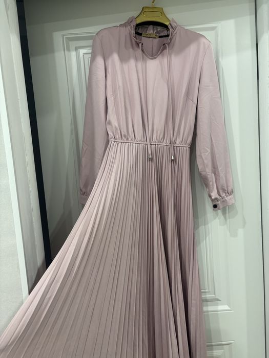 Вечерние платья