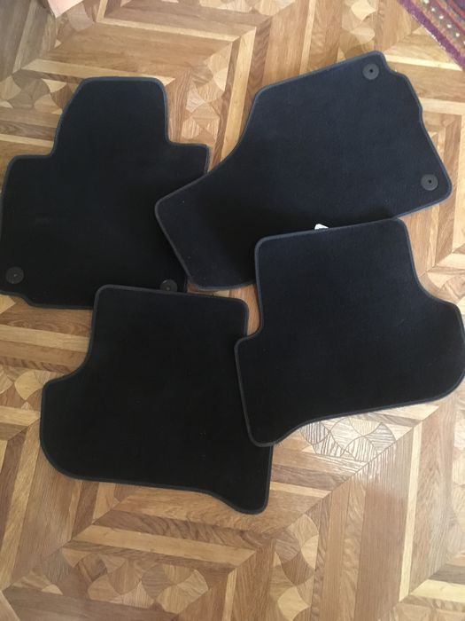 Продам коврики для авто