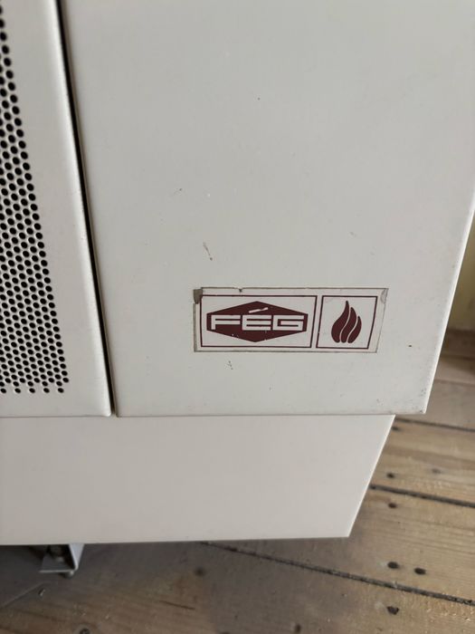 Vand Convector pe gaz
