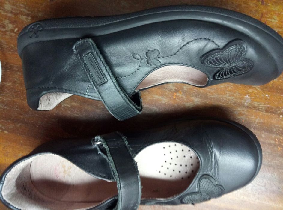 Кожаные туфли р.35