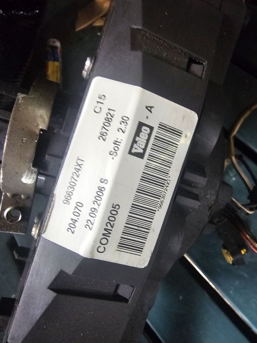 Bloc lumini spira volan peugeot 207 cod 96630724xt