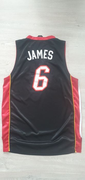 Nba потник на Lebrom James / Miami Heat