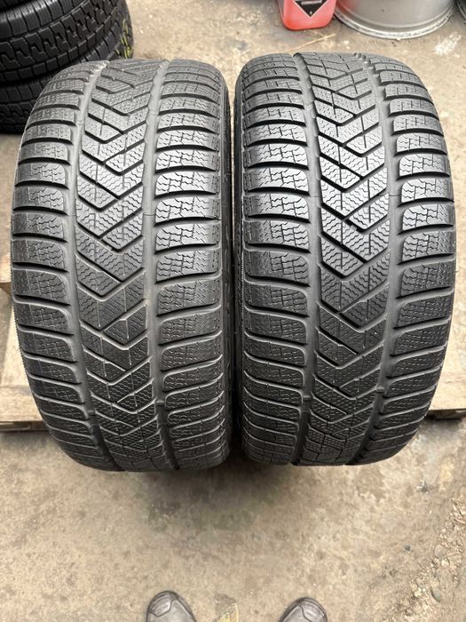 # 2x Anvelope Iarna 245/40 r19 - Pirelli Sotto Zero 3