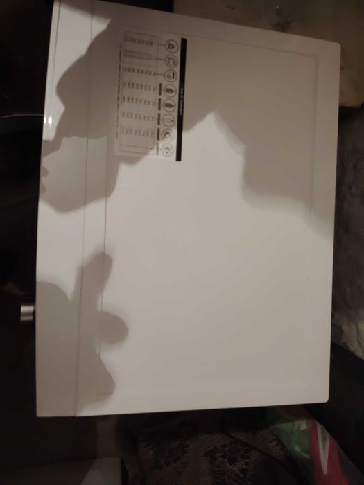 Продавам пералня Haier