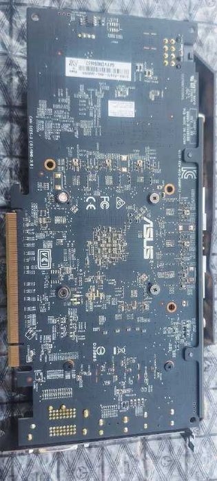 Продавам ASUS RX 470 8 GB