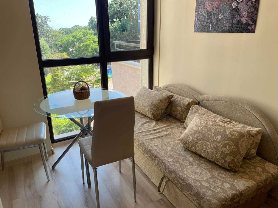 Дава се под наем Двустаен апартамент в к.к. Златни пясъци - 45 кв.м за 357 € - Снимка #3