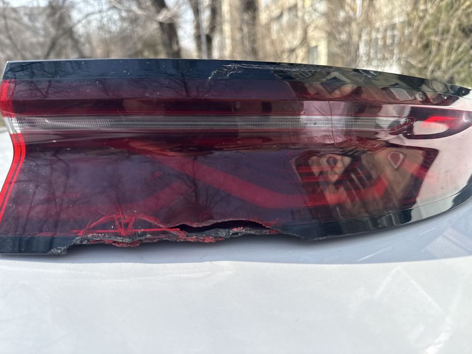 Byd han правый фонарь