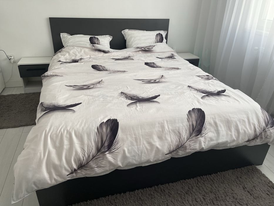 Vand mobila de dormitor cu pat matrimonial