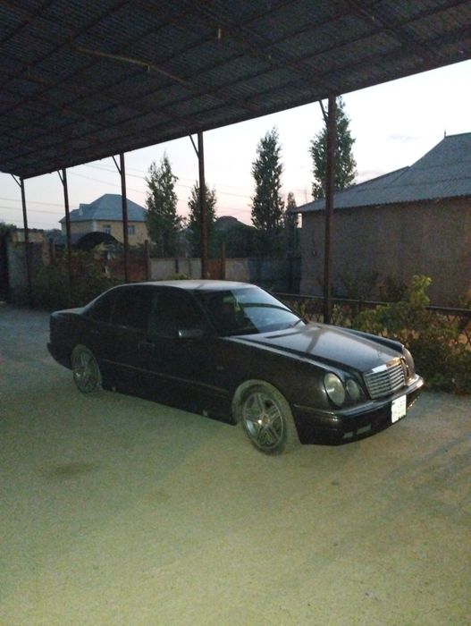 Продам Мерседес Е-230