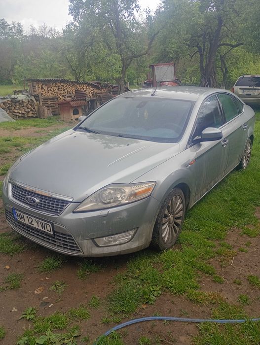 Vînd Ford Mondeo dîn 2009 motor 2.0 diesel 140cp îmatriculat ,acte în regulă