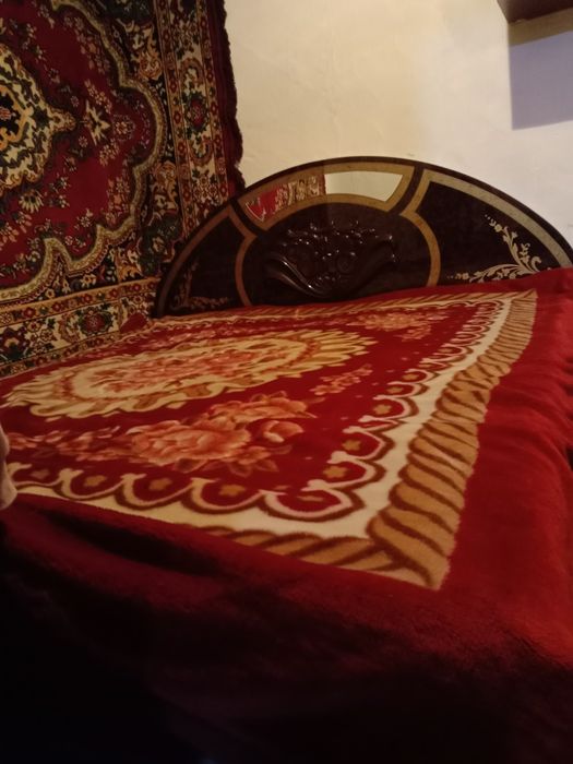 Продам кровать БУ