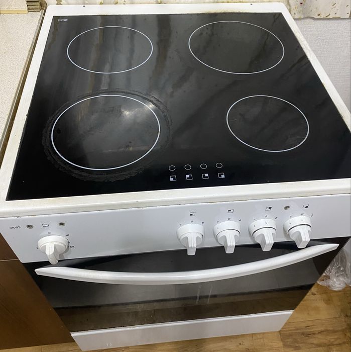 Продам электроплиту!