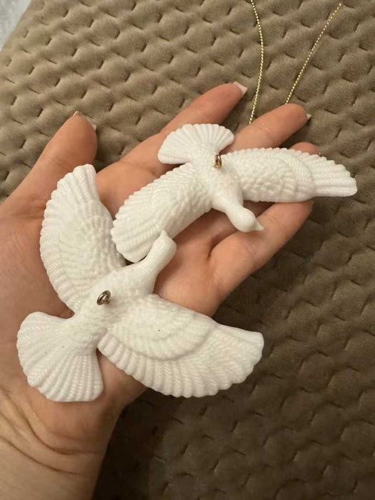 Безценен дар! Бижу! " Сам в къщи"