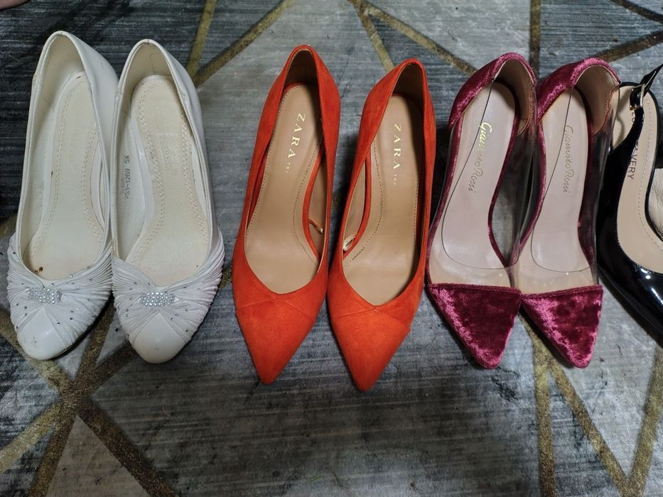 Продам туфли на каблуке