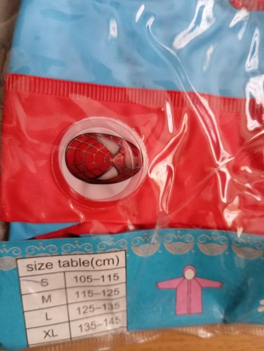 Детски дъждобран на Спайдърмен