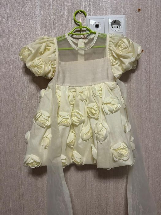 Платье нарядное для девочки