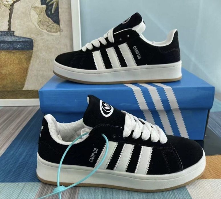 Кроссовки Adidas